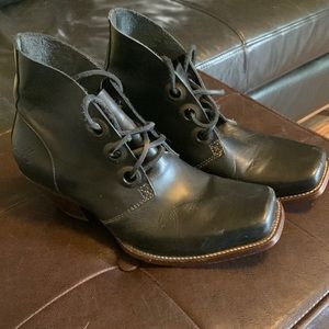 John Fluevog Believe High Simon Boots Black Leather Ankle Boot